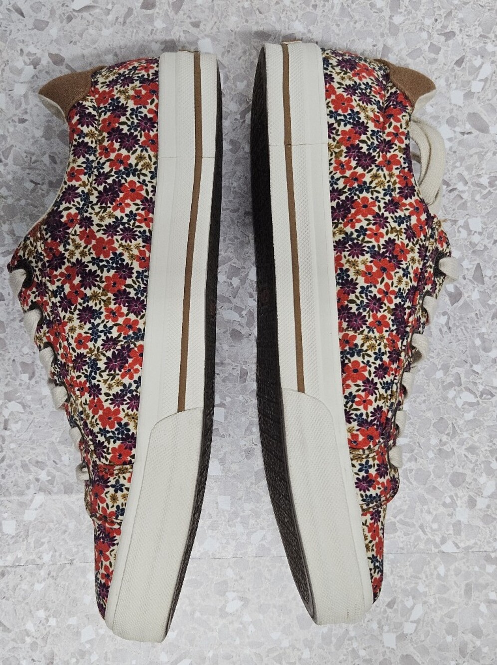 TAOS Z Soul Floral Canvas Sneakers Size 8.5 Streetwear - Picture 6 of 9